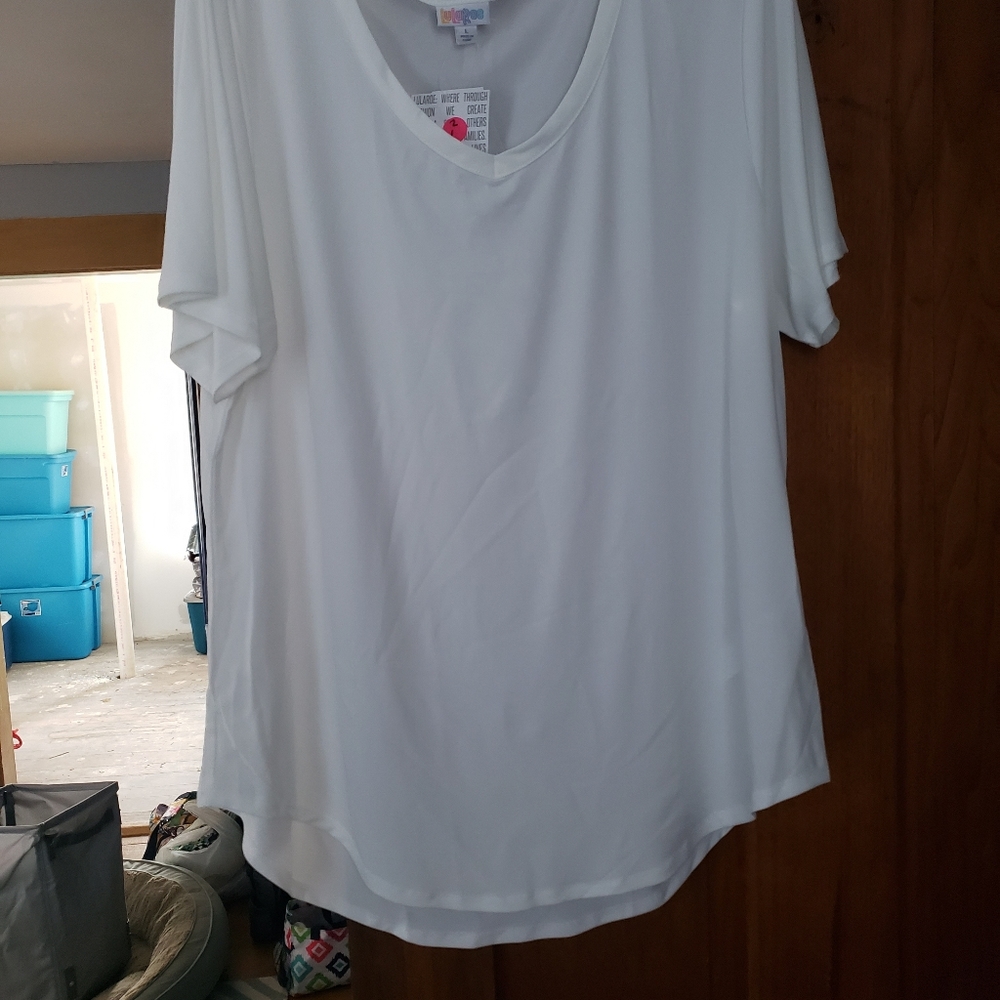 Lularoe Iris top